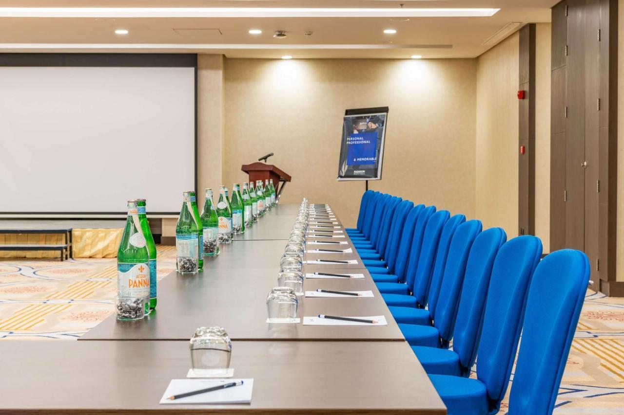 Radisson Blu Hotel, Jeddah Corniche Ngoại thất bức ảnh Meeting room